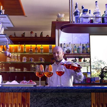 Hotel La Fenice Lignano Sabbiadoro Ngoại thất bức ảnh