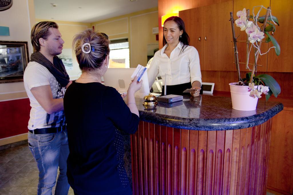 Hotel La Fenice Lignano Sabbiadoro Ngoại thất bức ảnh